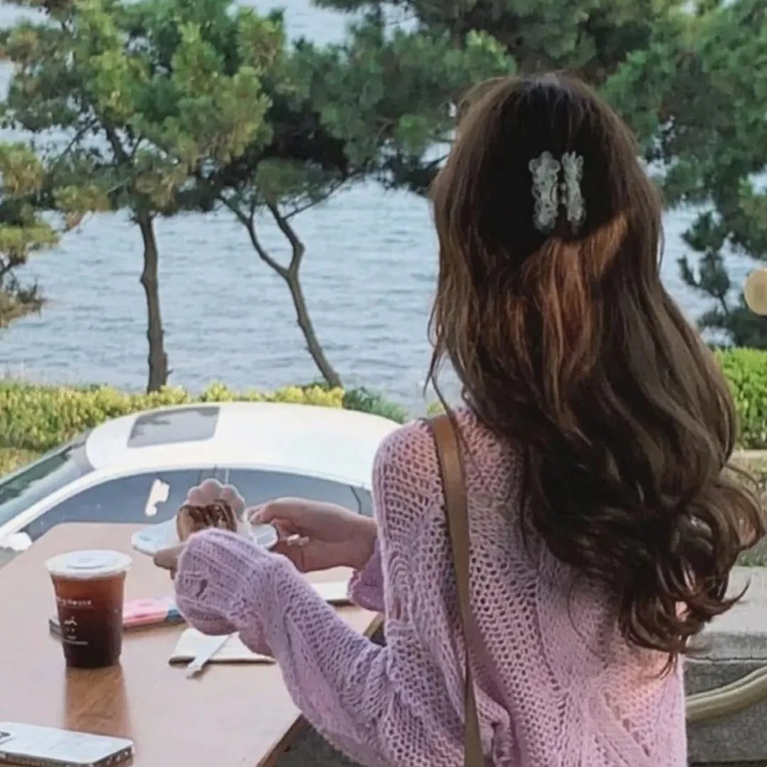 樱花树下的时间胶囊